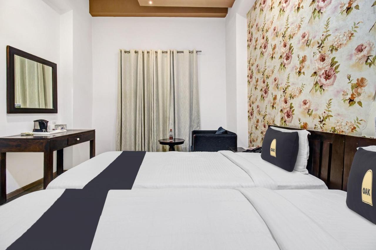 Hotel Vrindavan Sultānpur Exterior photo