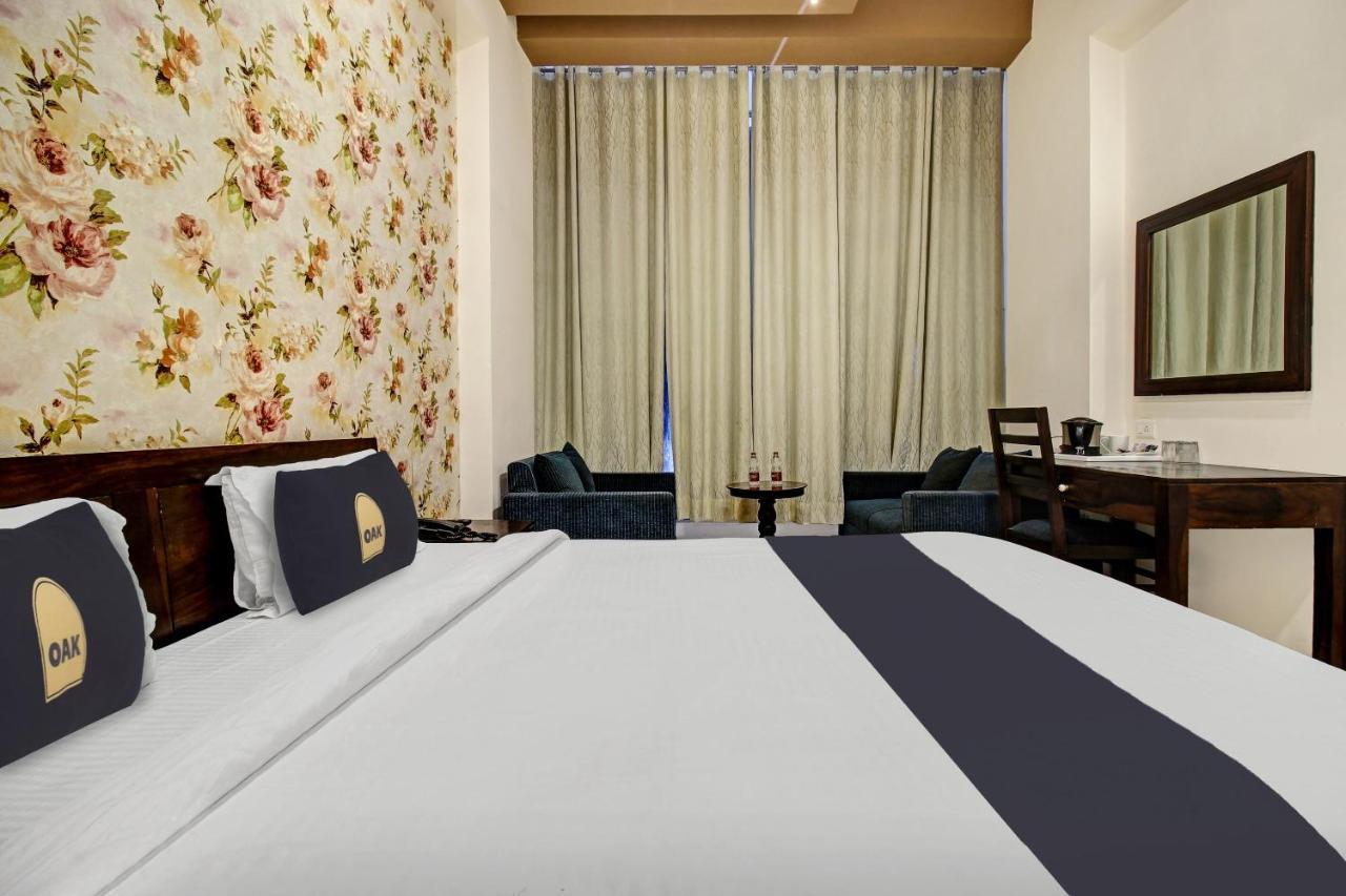 Hotel Vrindavan Sultānpur Exterior photo