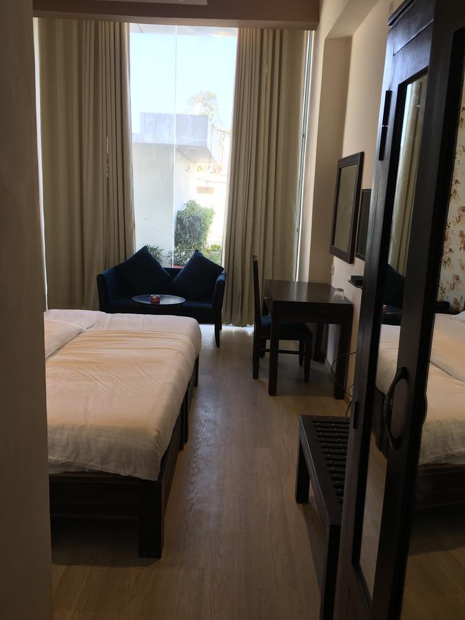 Hotel Vrindavan Sultānpur Exterior photo